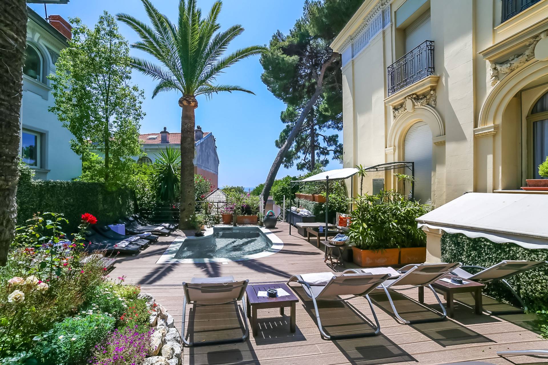 Petit Palais (Alternative 1)