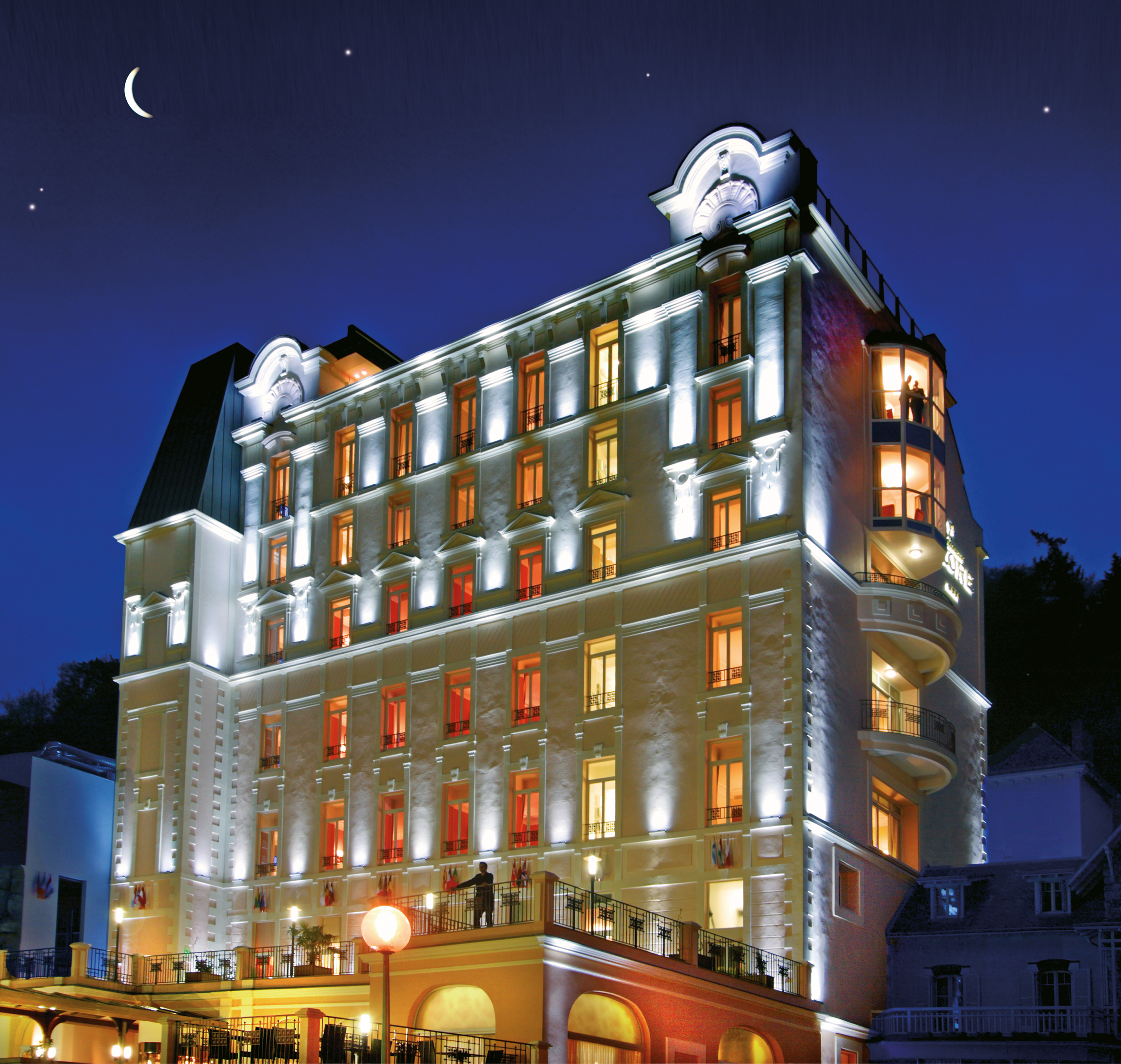 Main :  Princesse Flore